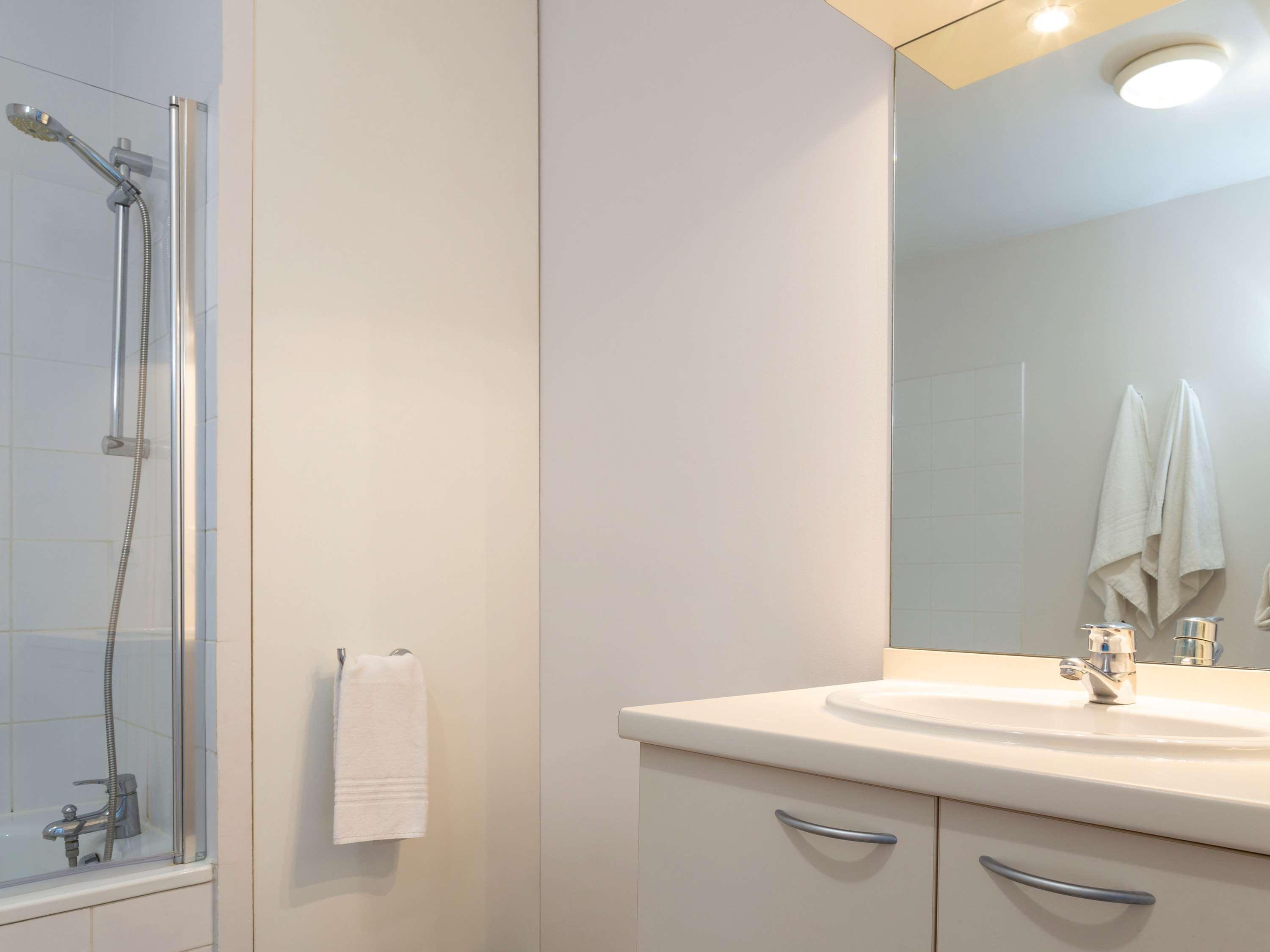 Aparthotel Adagio Access Авиньон Экстерьер фото