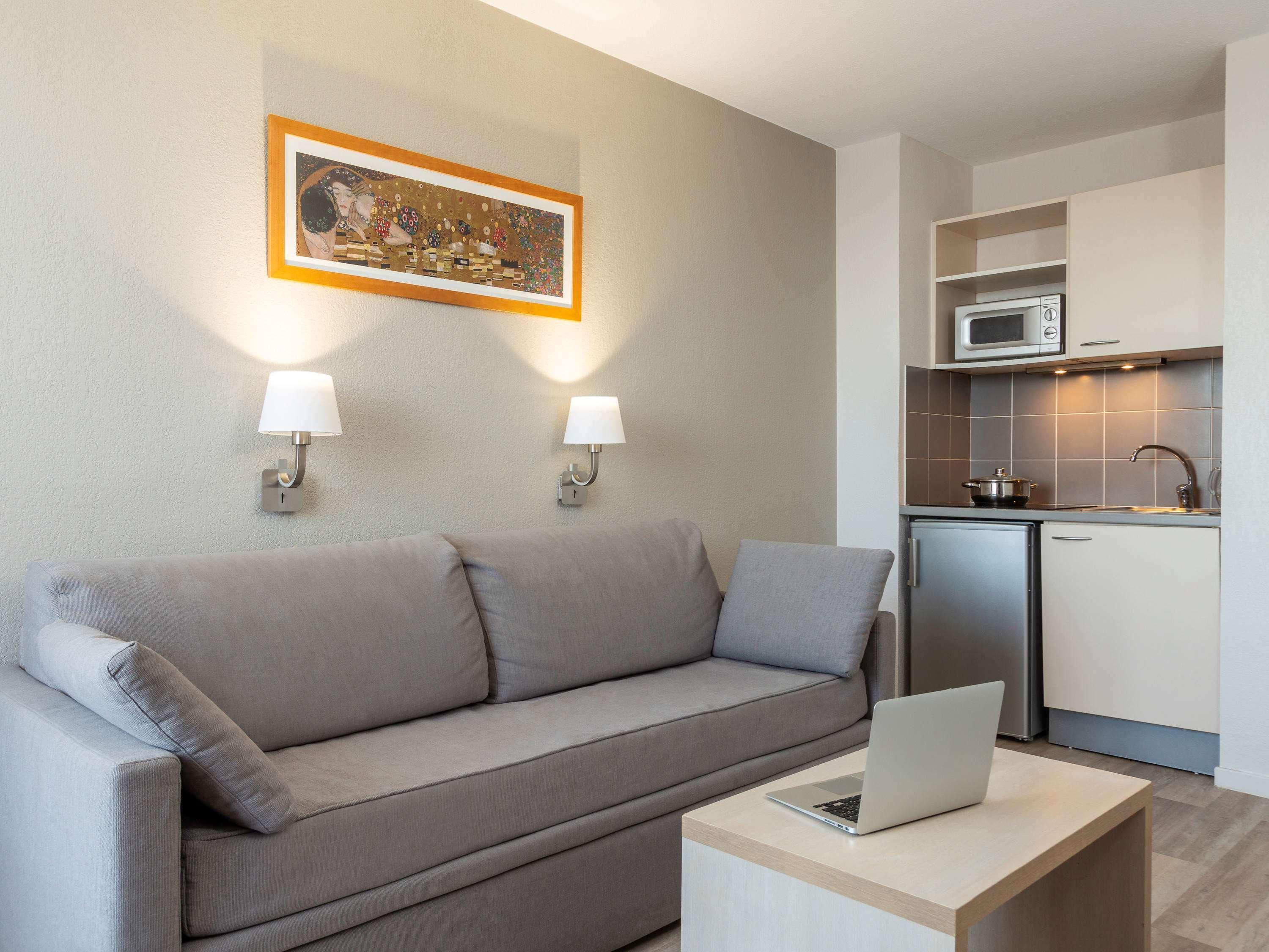 Aparthotel Adagio Access Авиньон Экстерьер фото