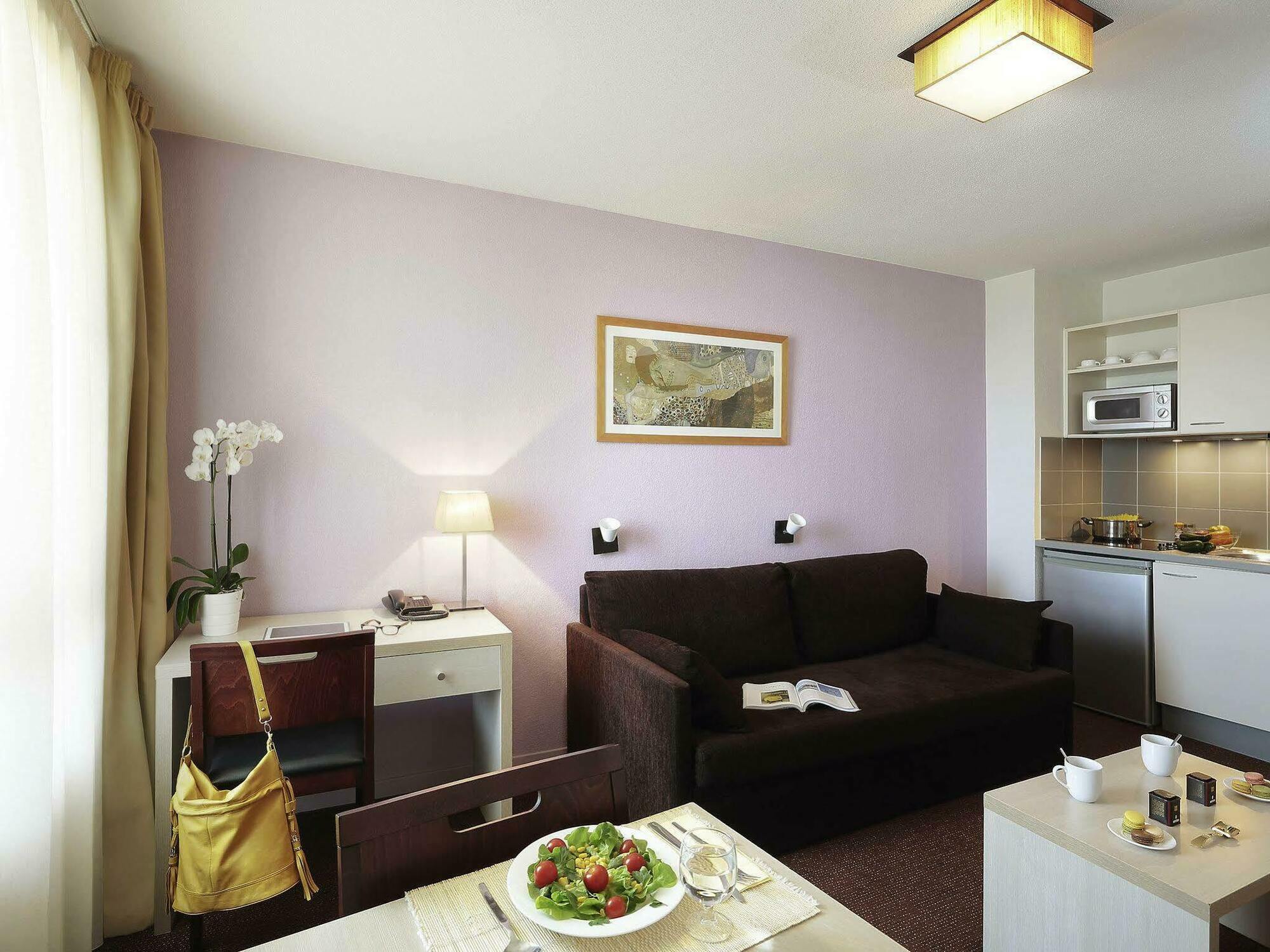 Aparthotel Adagio Access Авиньон Экстерьер фото